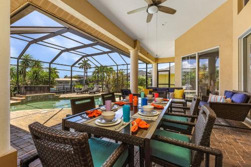 Ocean Drive SW Cape - waterfront private home locally owned & managed, fair & honest pricing thumb 3