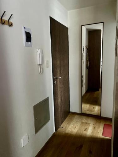 ล็อบบี้, Moderno y cómodo estudio con espacio de trabajo (Moderno y comodo estudio con espacio de trabajo) in โคชาบัมบ้า