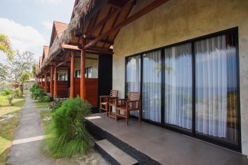 Balcony/terrace, Cubang Lantang Cottage near Ceningan Cliffs