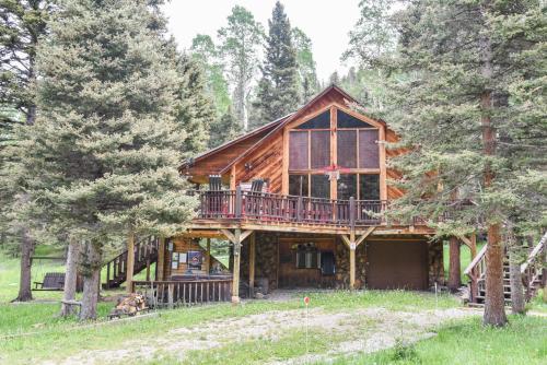 Standing Bear Lodge - main image