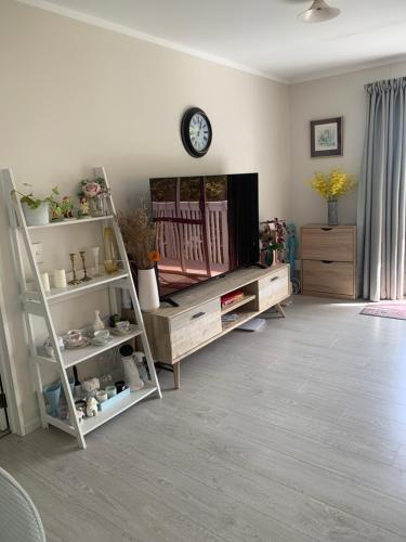 deluxe double room, Auckland (photo 7)