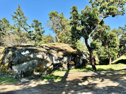 The West Room - Sahhali on the Bluffs