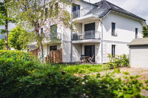 Apartment with Balcony image 4