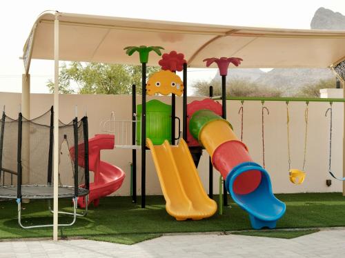 Playground, Alshuruq Stay in Al Hamra