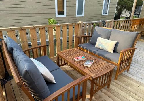 Mobil home climatisé très récent tout confort 6 personnes Mobil home climatisé très récent tout confort 6 personnes