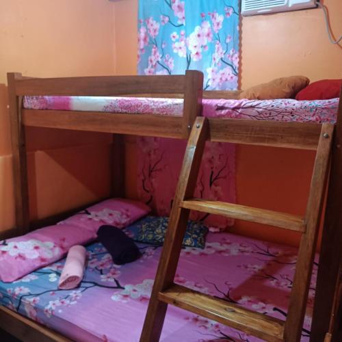 3 bunk beds