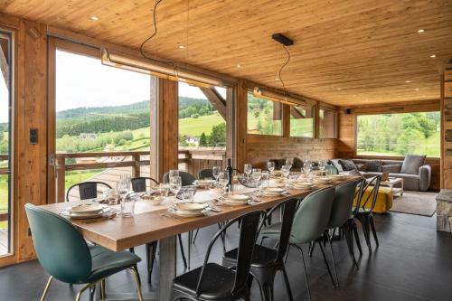 Le Grand V, chalet de luxe avec piscine intérieure (Le Grand V, chalet de luxe avec piscine interieure) in Le Valtin