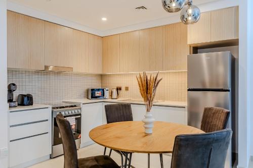 New I Modern I 1BDR I 17 Icon Bay Tower 2 - image 13
