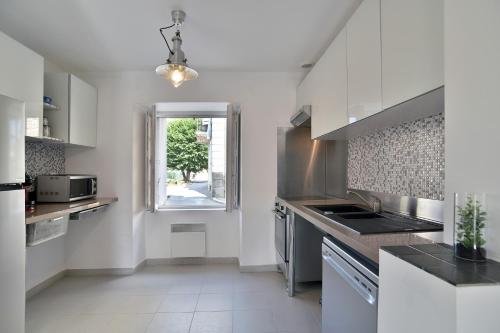 廚房, Duplex Plancoët - Pour 4p à 15 min de la plage (Duplex Plancoet - Pour 4p a 15 min de la plage) in 普朗科埃特