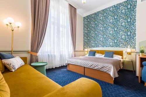Double or Twin Room with Extra Bed