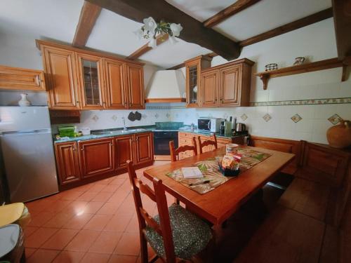 virtuve, Casa Vacanze IL BOSCACCIO "Casa Massimo" in Vergemoli