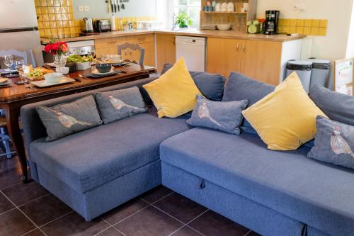 Gites Libellule at Auberge de l'Arac, Bar, Restaurant in Aleu