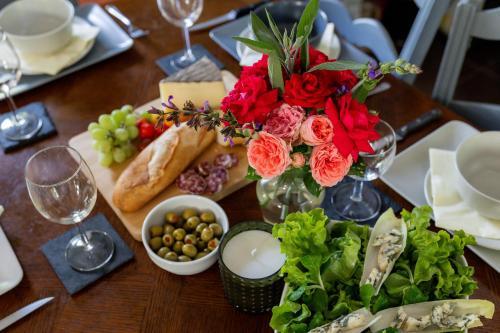 طعام و مشروبات, Gites Libellule at Auberge de l'Arac, Bar, Restaurant in Aleu