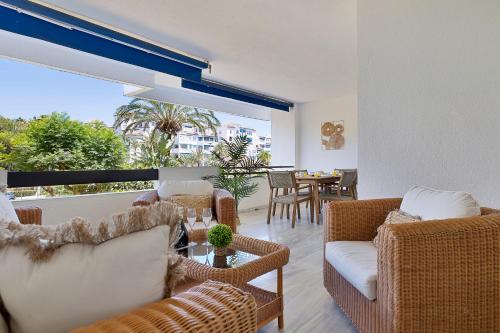 2 Bedroom Apartment in Medina Garden - Puerto Banús - image 14