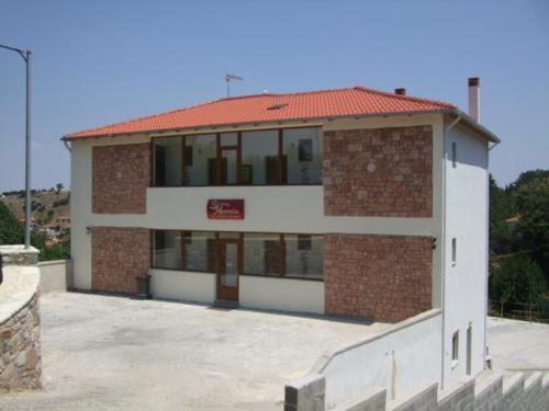 Bistola Guesthouse