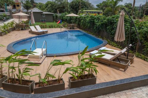 Úszómedence, Stone Wood Hotel Amboli in Amboli