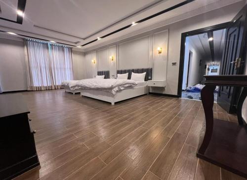 Water vibe hotel in Drosh