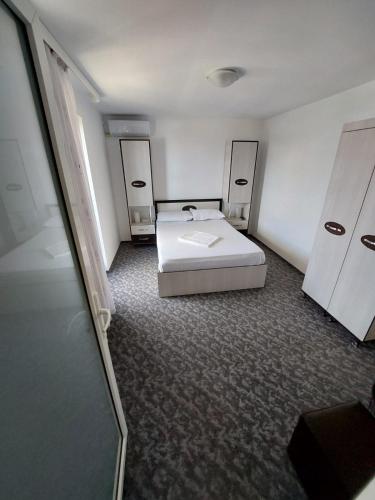 Double Room with Balcony room in Casa Jolie
