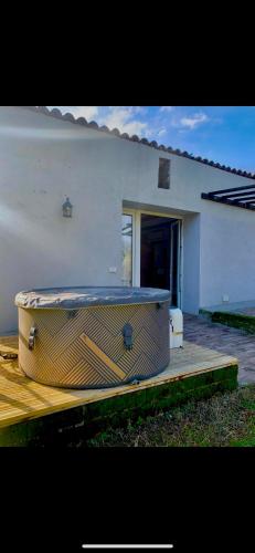 Viesnīcas āriene, Casetta sulle colline del San giovese in Predappio