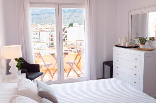 Hostal Comercio - image 12