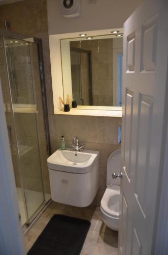 Cosy Apartment Central Bath, Bath (photo 8)