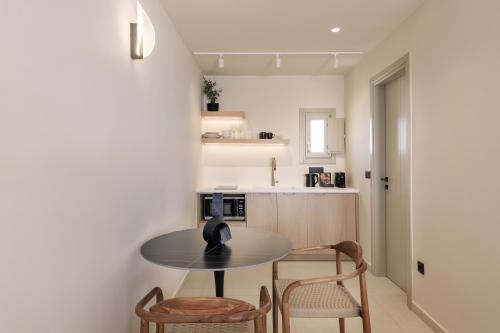 Morfes Luxury Residence - image 6