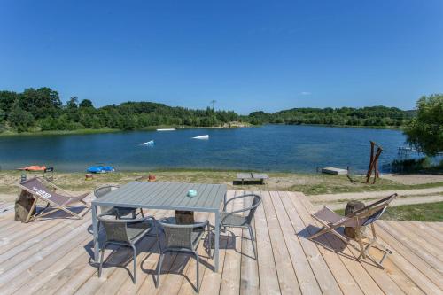 Apkārtne, Haus TAO, am See in Zirkow