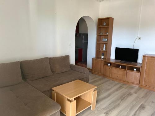 Mačola (Macola) in Banja