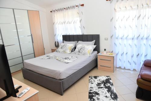 Two-Bedroom Apartment image 5