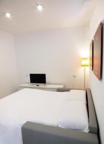 BB Hotels Aparthotel Visconti - image 13