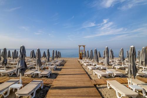 Royal Garden Beach Hotel - image 17