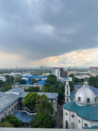 Torre DeManila TaftAvenue KingBed1bedroomBalcony 65InchesTV Rooftop Viewing LunetaPark ManilaOcean ManilaBay US Embassy, Manila (fotografie 4)