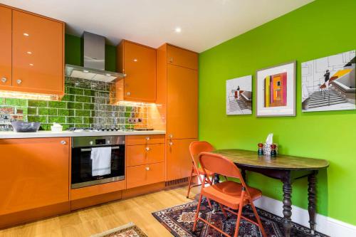 3 bed 2 bath on Portobello Road in Notting Hill - image 11