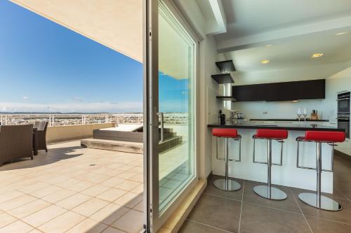 Malta - Best Panoramic Penthouse, Sliema (fotografie 9)