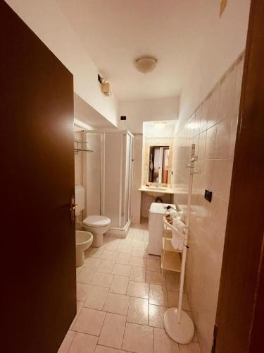 Two-Bedroom Apartment - Separate Building image 1