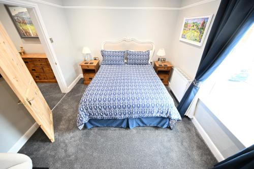 Wisteria Cottage Town Centre FREE PARKING