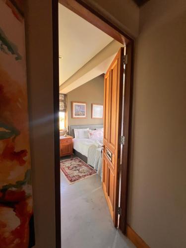 Segulah Guesthouse Room Type - Double Room with Balcony