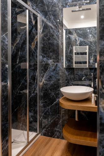 Appartamento con 2 camere e 2 bagni -San Giovanni-, Rome (photo 7)