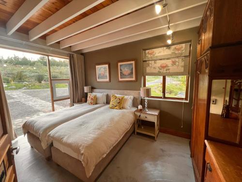 3 double beds