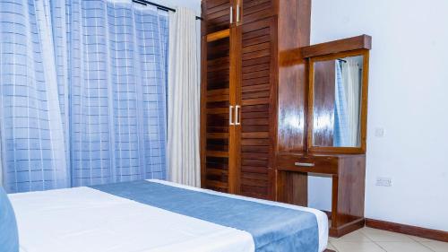 Two-Bedroom Apartment image 1
