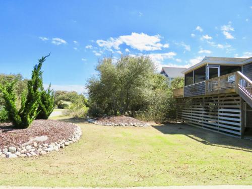 Four-Bedroom Holiday Home image 10