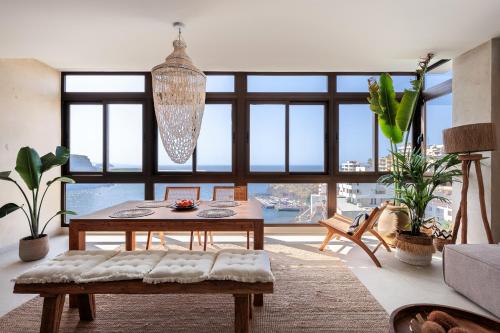 2 bedrooms, 3 beds