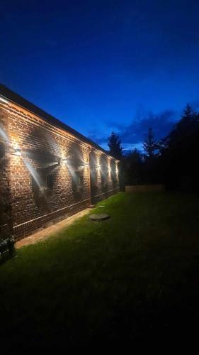 Apartament Jeleń w smokingu (Apartament Jelen w smokingu) in Pakoslaw