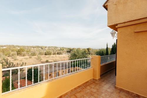 chalet, villa rodeada de naturaleza piscina a doce klm de Valencia y 7 del aeropuerto, Walencja (zdjęcie 9)