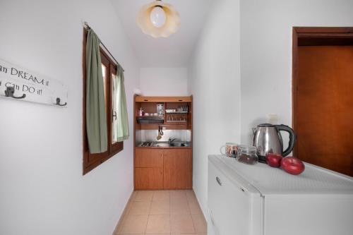 Hotelli välisilme, Vergonis Studios in Koropi