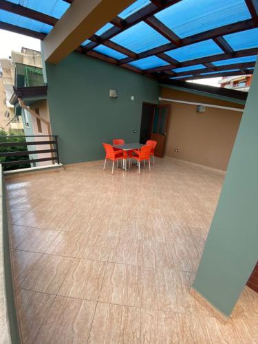 Apartment image 10