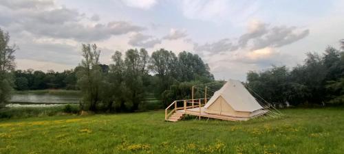 Miła Łąka Glamping