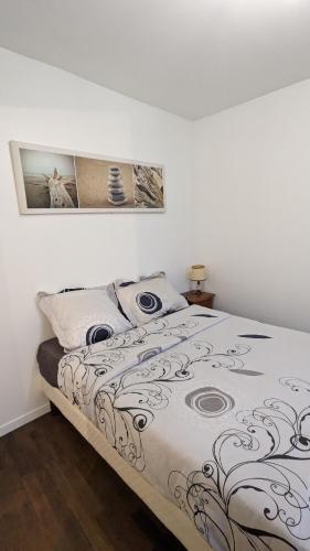 Petite maison proche l'aéroport Charles de Gaules, parc Astérix et Stade de France (Petite maison proche l'aeroport Charles de Gaules, parc Asterix et Stade de France) in Гусенвіль