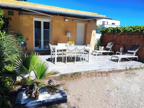 Maison confortable a La Ciotat avec terrasse privee