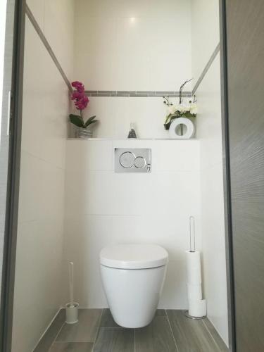Maison confortable à La Ciotat avec terrasse privée - image 5